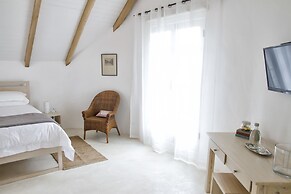 Kogman and Keisie Guest Farm