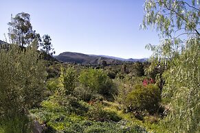 Kogman and Keisie Guest Farm