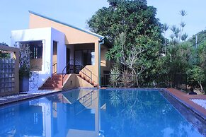 Villa Escondite