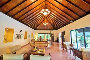 Villa Escondite