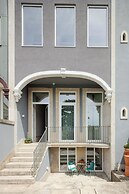 Baumhaus Serviced Apartments