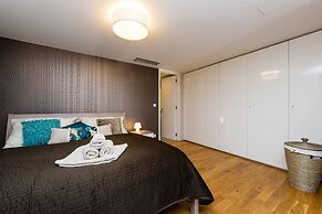 Karlin Residence by TKC