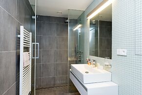 Karlin Residence by TKC