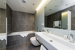 Karlin Residence by TKC