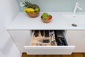 Karlin Residence by TKC