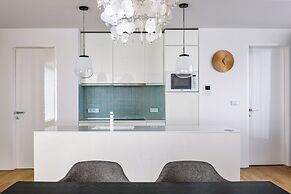 Karlin Residence by TKC