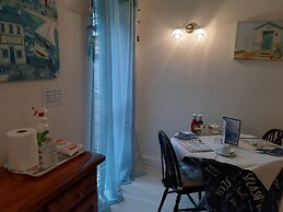 South Rising Guest House