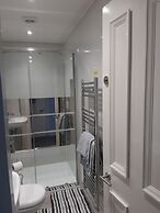 South Rising Guest House