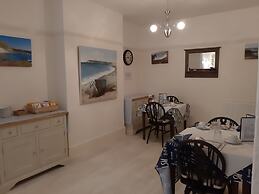 South Rising Guest House