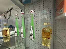 Coral Paradise Resort