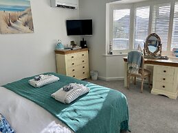 Avon Beach Bed and Breakfast