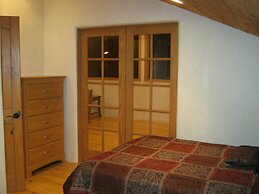 Shady Brook Inn and Resort