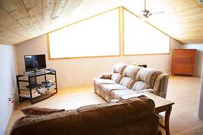 Shady Brook Inn and Resort