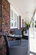 Colonial Court Motor Inn