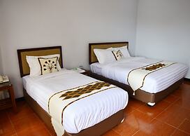 Malang Hill Gallery & Homestay