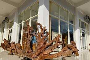 Malang Hill Gallery & Homestay