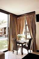 Casa Flora Guesthouse