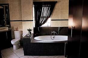 Casa Flora Guesthouse