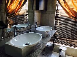 Casa Flora Guesthouse