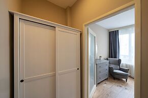 New Town - Apple Apartments