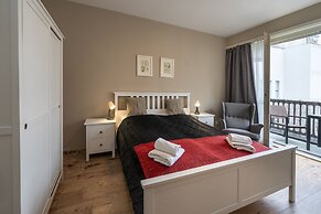 New Town - Apple Apartments