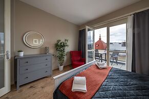 New Town - Apple Apartments