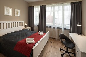 New Town - Apple Apartments