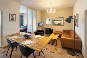 New Town - Apple Apartments