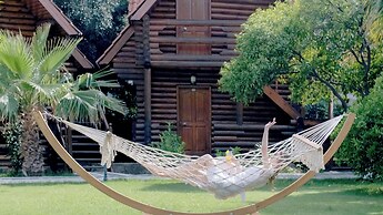 Woodline Hotel