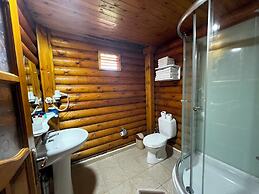 Woodline Hotel