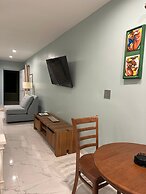 South Fleetwood Grace Bay