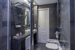 Les Diamants Spanish Steps Suite