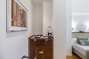 Les Diamants Spanish Steps Suite