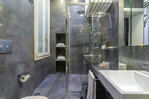 Les Diamants Spanish Steps Suite