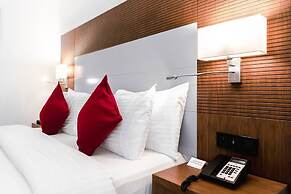 Star Land Hotel Bonapriso