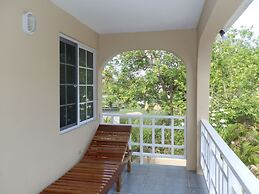 Paradise on the Rocks