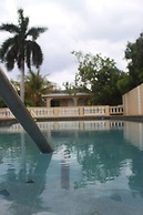 Paradise on the Rocks