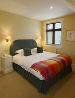 Factors Inn & Cottage