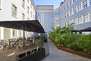 Lisbon Five Stars Apartments 8 Building