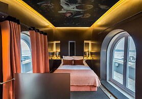 Lisbon Five Stars Apartments 8 Building