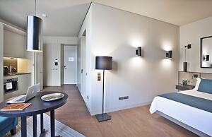 Lisbon Five Stars Apartments 8 Building