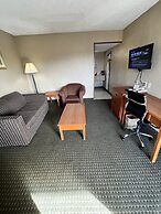 Continental Inn & Suites Nacogdoches TX / SFA  University/Downtown
