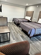 Continental Inn & Suites Nacogdoches TX / SFA  University/Downtown