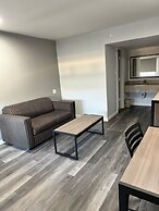 Continental Inn & Suites Nacogdoches TX / SFA  University/Downtown