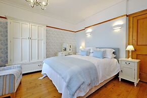 Aberdeen Lighthouse Cottages