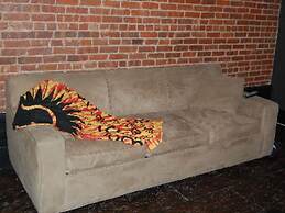 The Melva Inn - Harlem