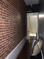 The Melva Inn - Harlem