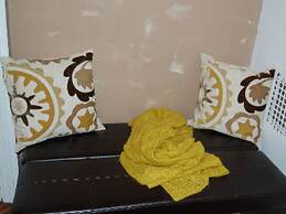 The Melva Inn - Harlem