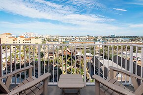 Hampton Inn & Suites Clearwater Beach