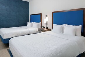 Hampton Inn & Suites Clearwater Beach